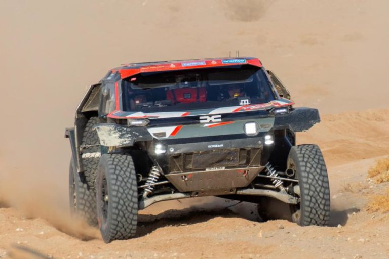 Nasser Al-Attiyah vence Dakar2026 nos automóveis