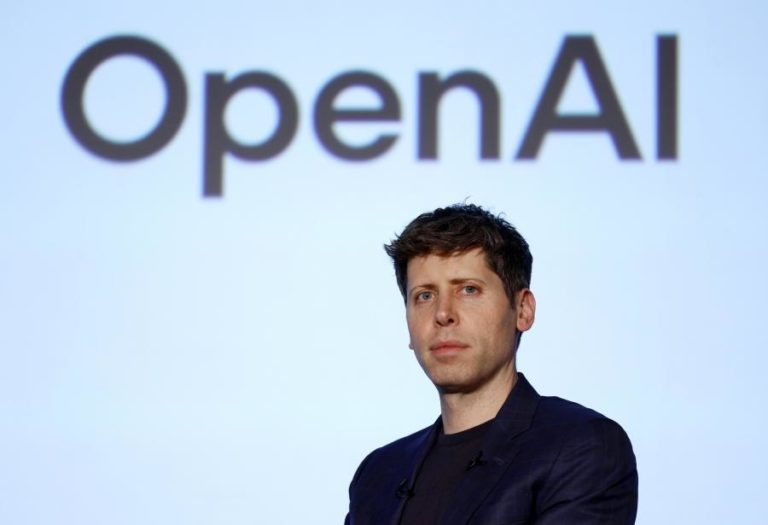 OpenAI vai começar a testar anúncios no ChatGPT nas próximas semanas nos EUA