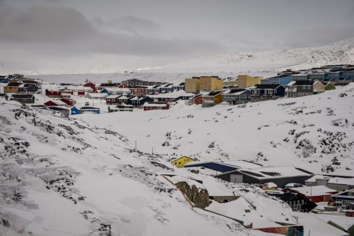 44546187.jpg