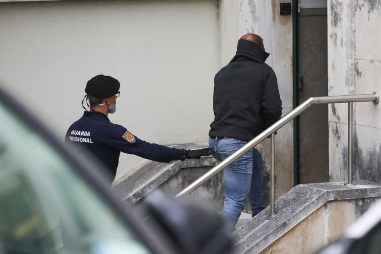 Inquérito conclui que guardas prisionais têm “elevado nível de vulnerabilidade ao stresse”