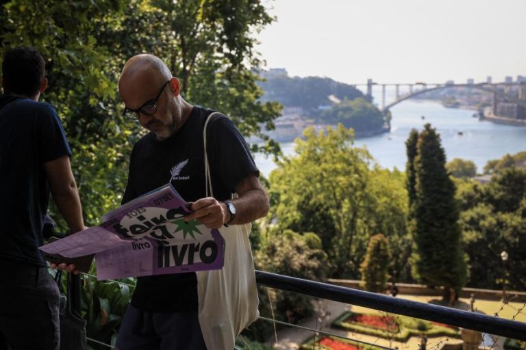 Feira do Livro do Porto abre a 21 de agosto e homenageia poeta Inês Lourenço