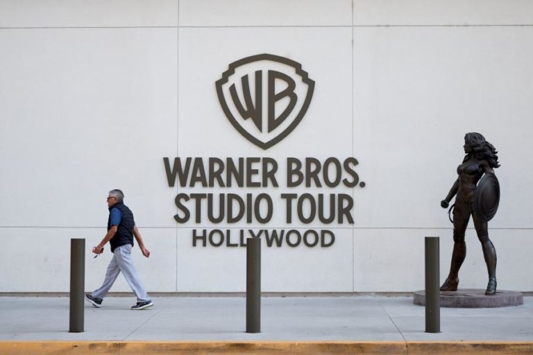 Paramount prorroga até 20 de fevereiro prazo da OPA sobre a Warner Bros