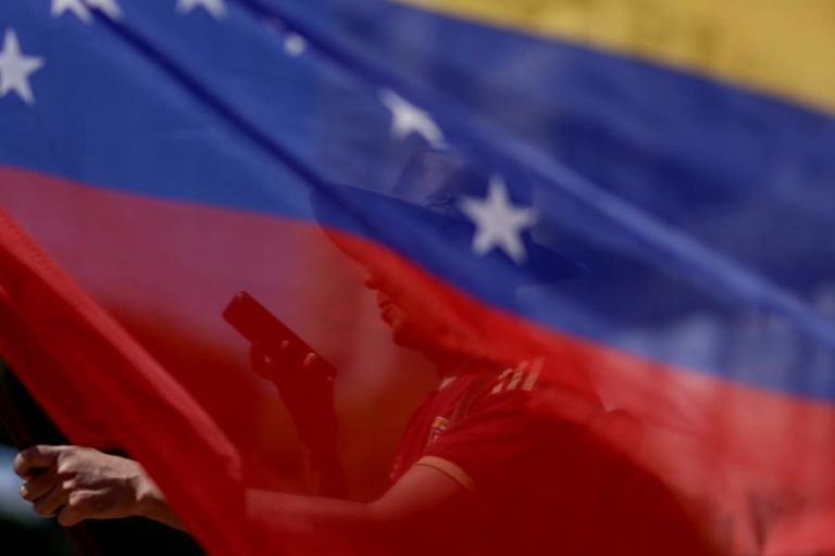 Cinco países da América Latina e Espanha rejeitaram “qualquer tentativa de controlo”