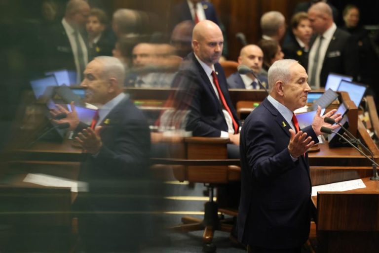 Netanyahu discute no sábado segunda fase de Gaza com enviados norte-americanos