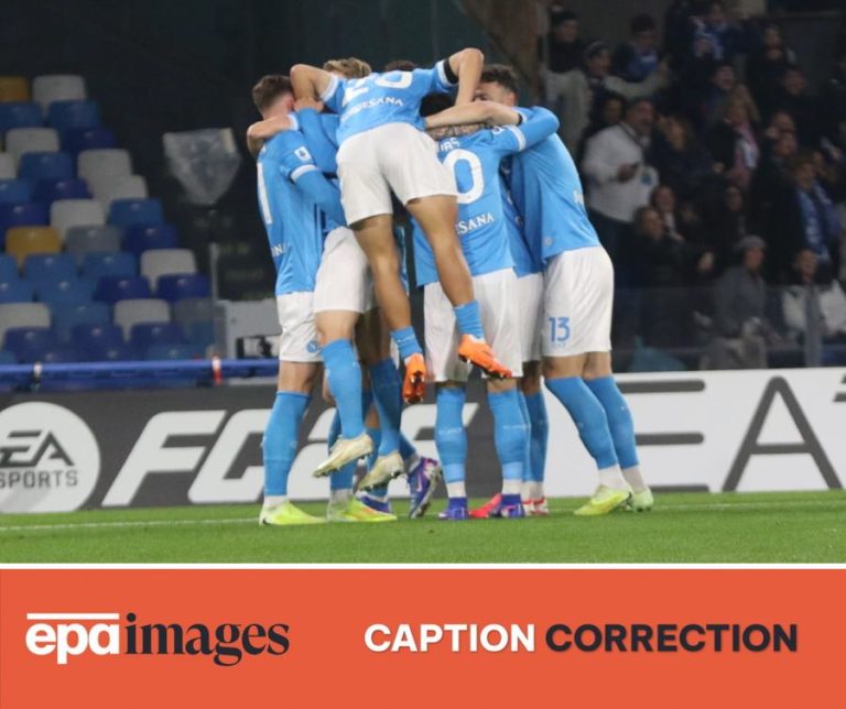 Nápoles regressa às vitórias no duelo com o Sassuolo