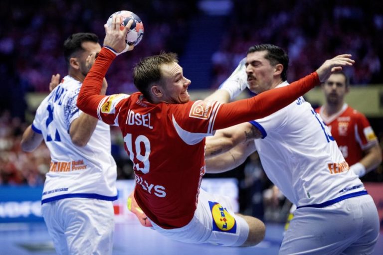 Portugal bate Dinamarca e está na Ronda Principal do Europeu de Andebol