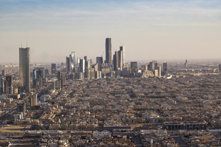 Explosões ouvidas na capital da Arábia Saudita – AFP