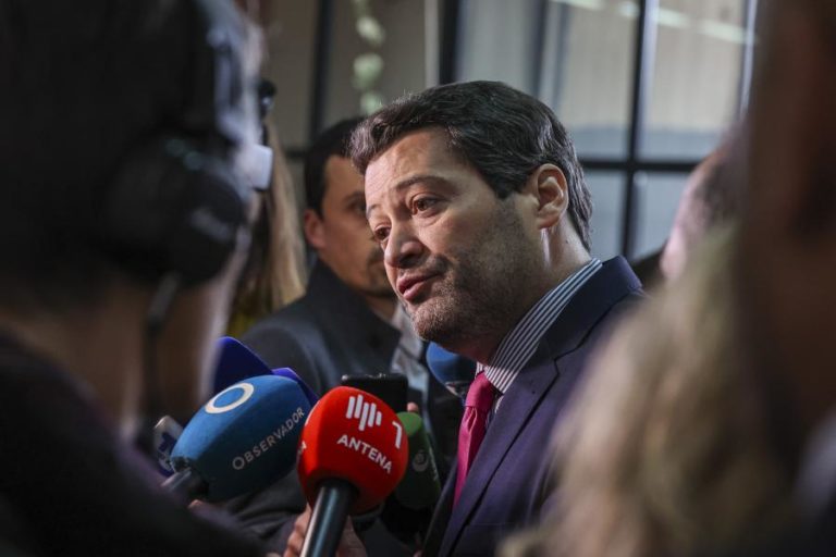 André Ventura com imunidade levantada após queixa crime de Pinto Moreira (PSD)