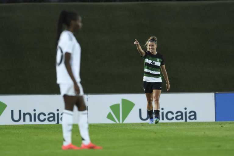 Ana Capeta reforça Juventus por empréstimo do Sporting com opção de compra