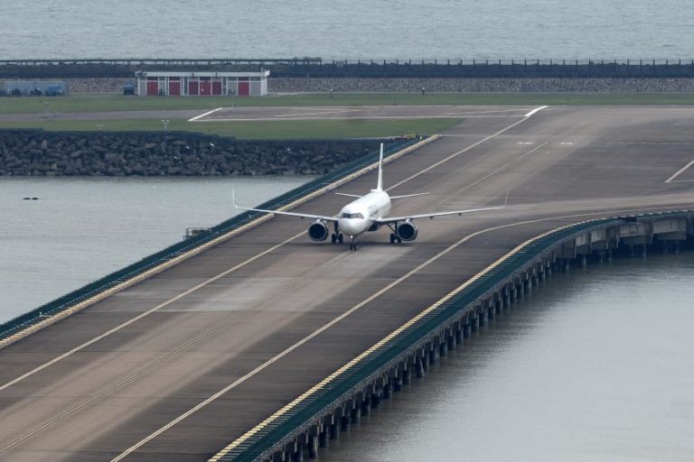 Aeroporto de Macau prevê mais 8% no movimento de passageiros este ano