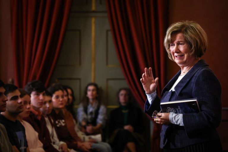 Escritora Lídia Jorge recebe hoje Prémio Pessoa 2025