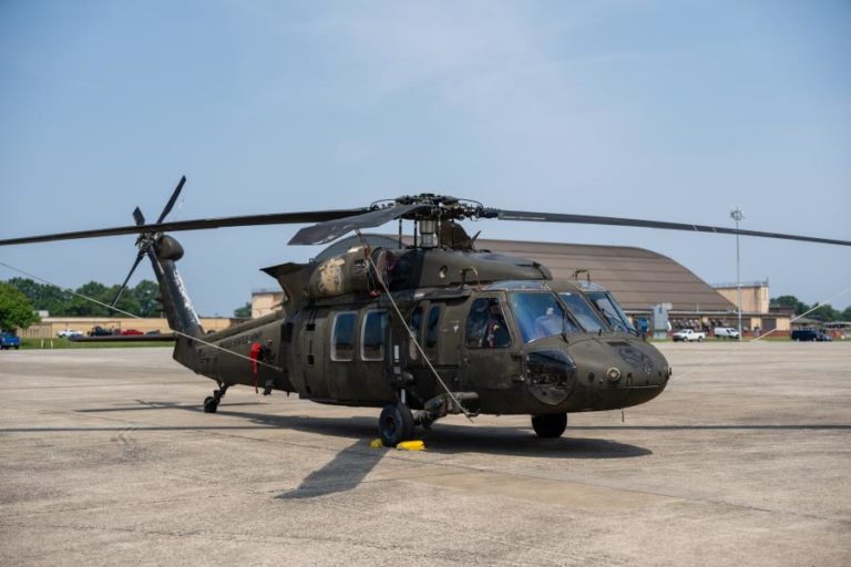 Força Aérea preparada para combate a incêndios após receber sexto helicóptero