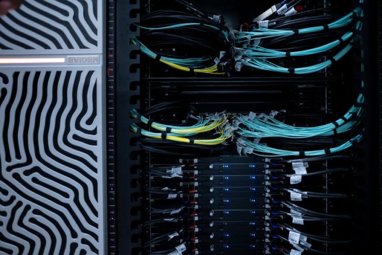 Proteção de Dados junta-se a alerta mundial para imagens íntimas geradas por IA