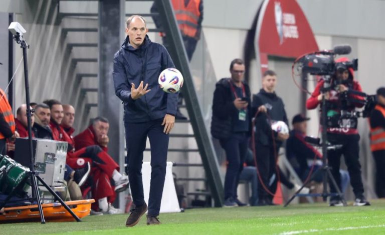 Thomas Tuchel prolonga contrato como selecionador inglês até ao Europeu de 2028