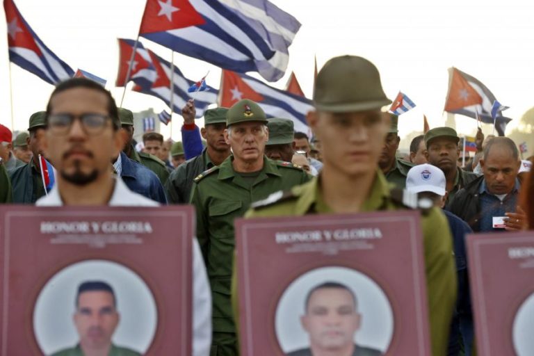 Cuba irá defender-se com “determinação e firmeza” contra qualquer “agressão terrorista” — Presidente