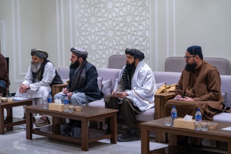 Talibãs restringem sistematicamente acesso de mulheres e raparigas afegãs à saúde – ONU