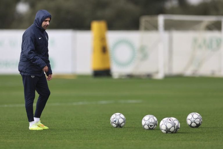 Rui Borges lembra que “no futebol, muda tudo” e ambiciona revalidar Liga e Taça
