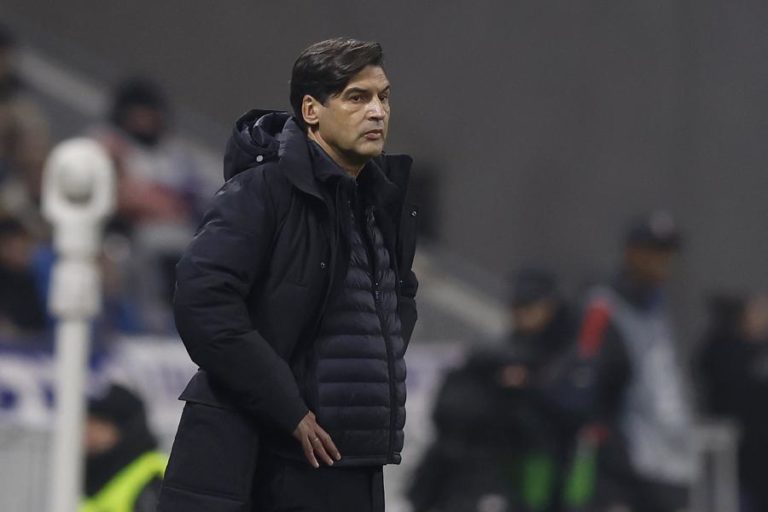 Lyon vence pela sexta vez seguida e sobe a terceiro em França