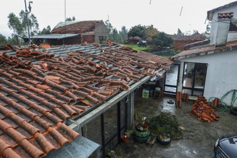 Mau tempo: Apoios à reconstrução de casas até 5.000 euros concedidos com fotos e sem vistoria