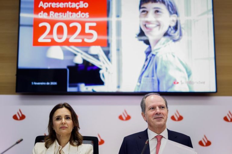 Santander Totta reduz 50 balcões em 2025