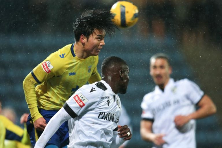 Arouca opera reviravolta e vence Vitória de Guimarães em casa