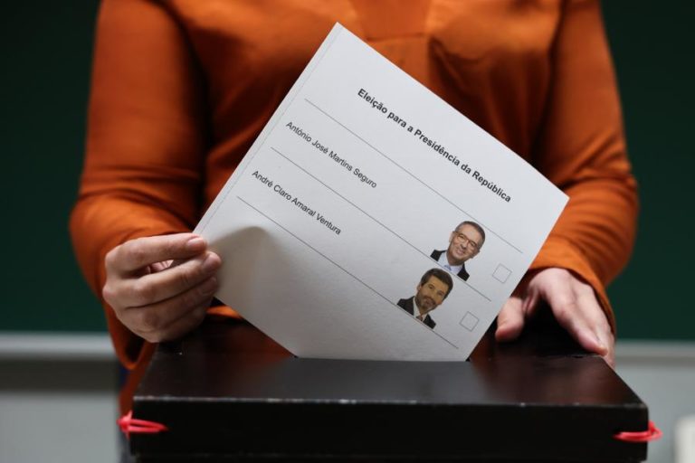 Presidenciais: Falta de luz leva à interrupção da votação em Bidoeira de Cima