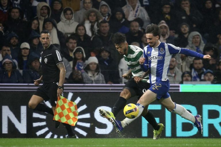 FC Porto e Sporting empatam clássico e mantêm diferenças