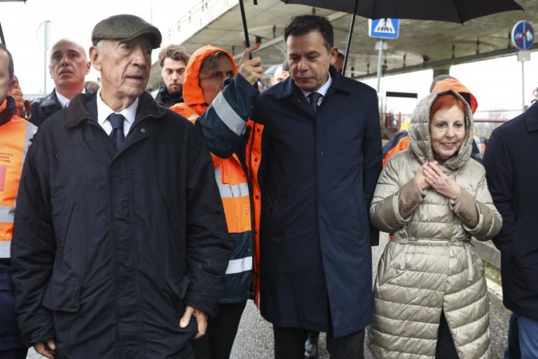 Decisão de Montenegro de assumir pasta da Administração Interna é “sinal político” — Marcelo