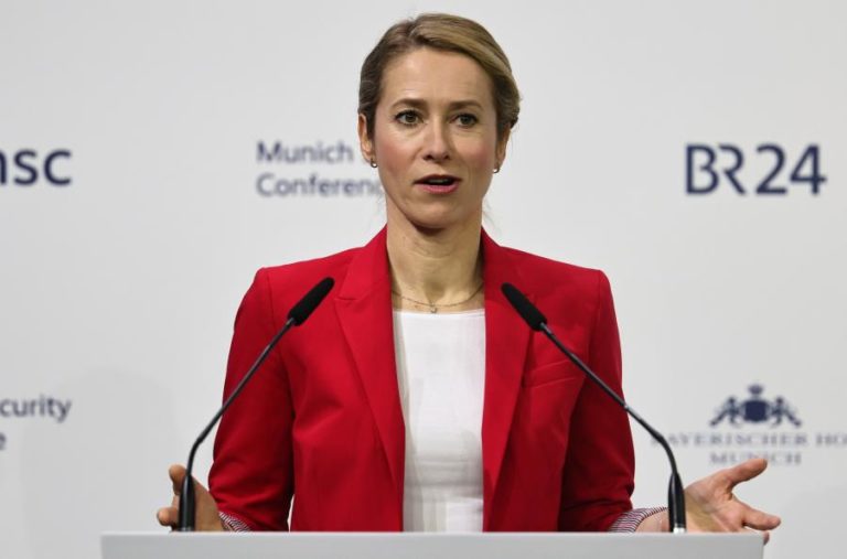 Kallas insiste na rejeição da ideia de se criar um Exército europeu