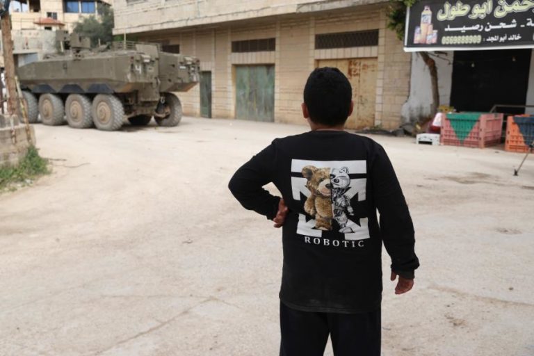 Portugal e mais 84 países condenam expansionismo de Israel na Cisjordânia