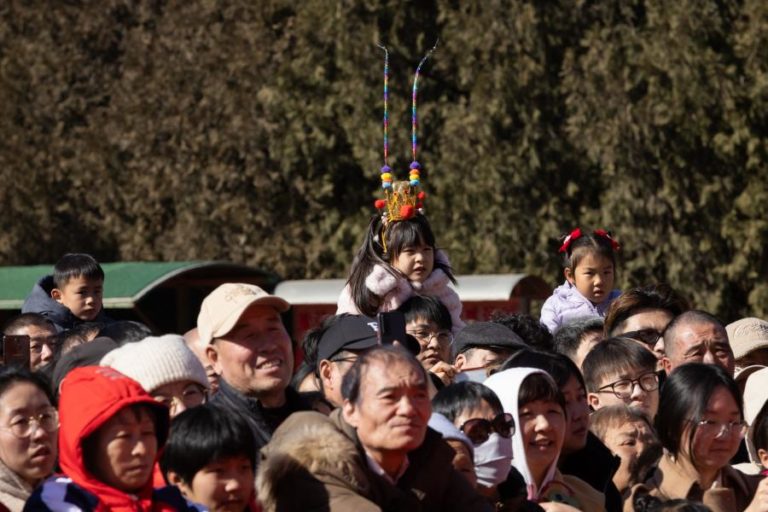 FMI recomenda que China reduza para metade os subsídios e o apoio à indústria