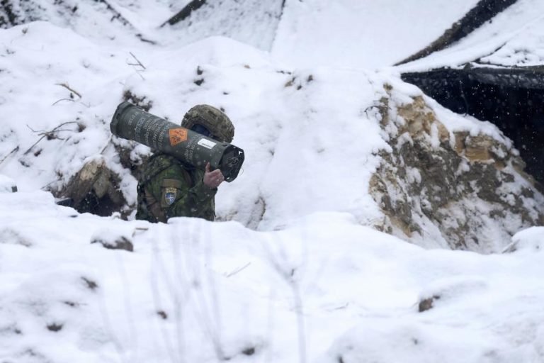 Suécia e Dinamarca iniciaram manobras militares na Gronelândia sob comando da NATO