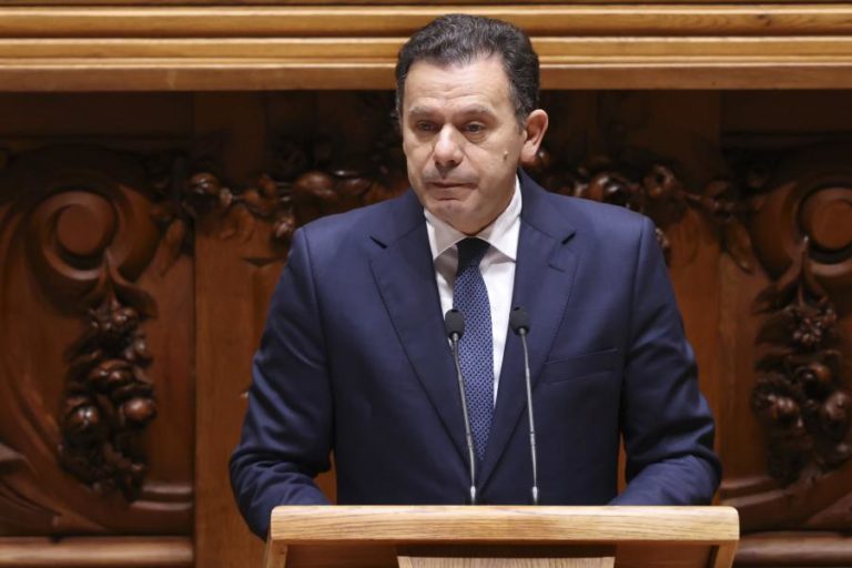 Apoios do Estado já são de 3,5 mil milhões de euros — primeiro-ministro