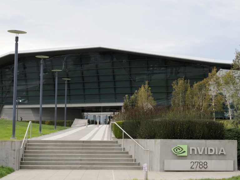 Lucro anual da Nvidia sobe 65% após atingir receitas recorde