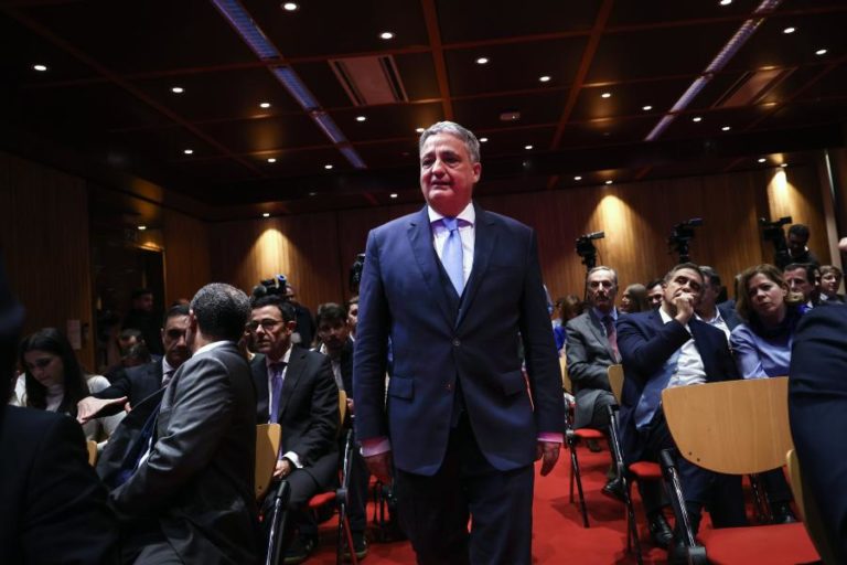 CGD reduz 211 trabalhadores em Portugal em 2025