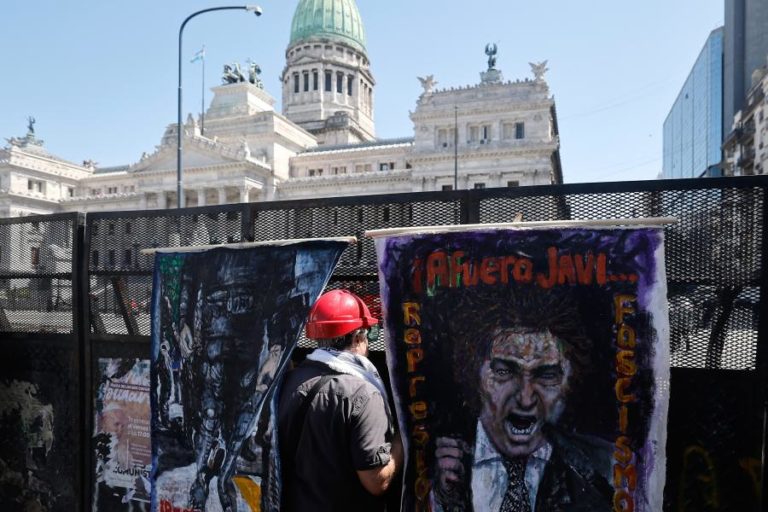 Congresso argentino aprova reforma laboral proposta pelo Presidente Javier Milei