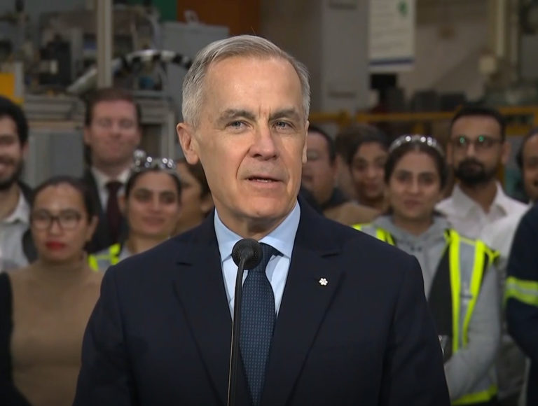 Encontro de autarcas em Ottawa e nova estratégia para setor automóvel