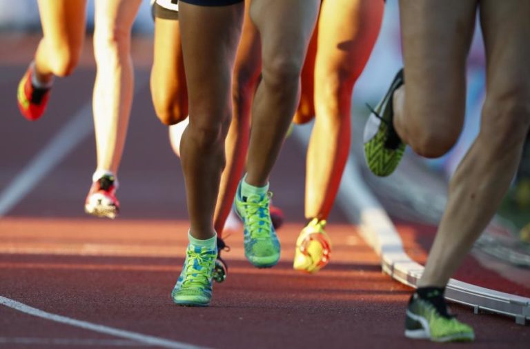 Sofia Lavreshina nas semifinais dos 400 metros de atletismo com recorde