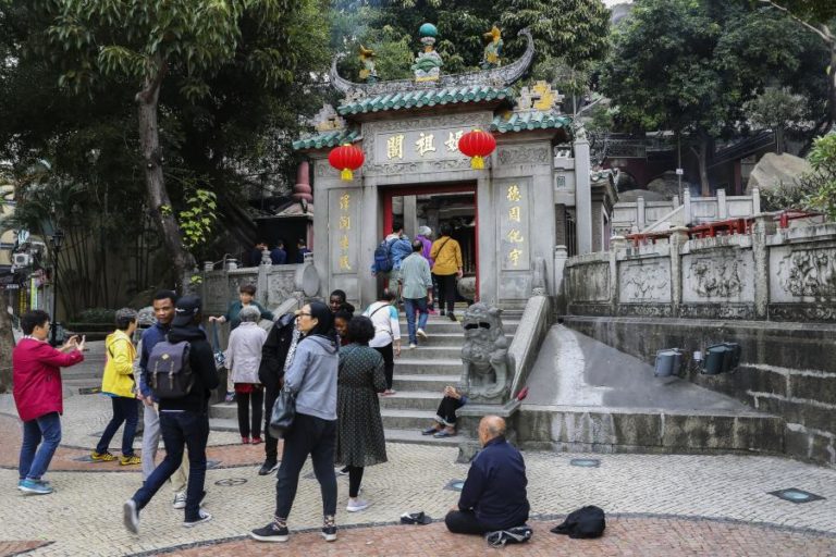 Residentes de Macau evitam procurar apoio psiquiátrico – Serviços de Saúde