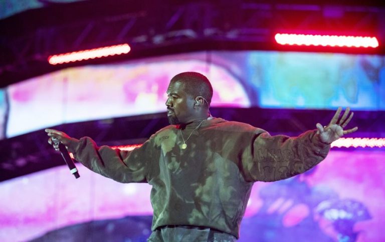 Kanye West (Ye) regressa a Portugal em agosto para concerto no Estádio do Algarve