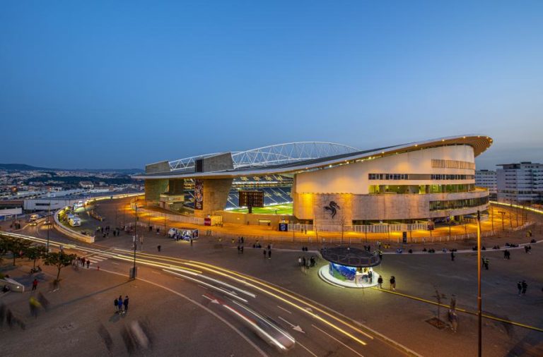 FC Porto desmente “de forma absoluta” alegados incidentes antes de jogo com o Sporting
