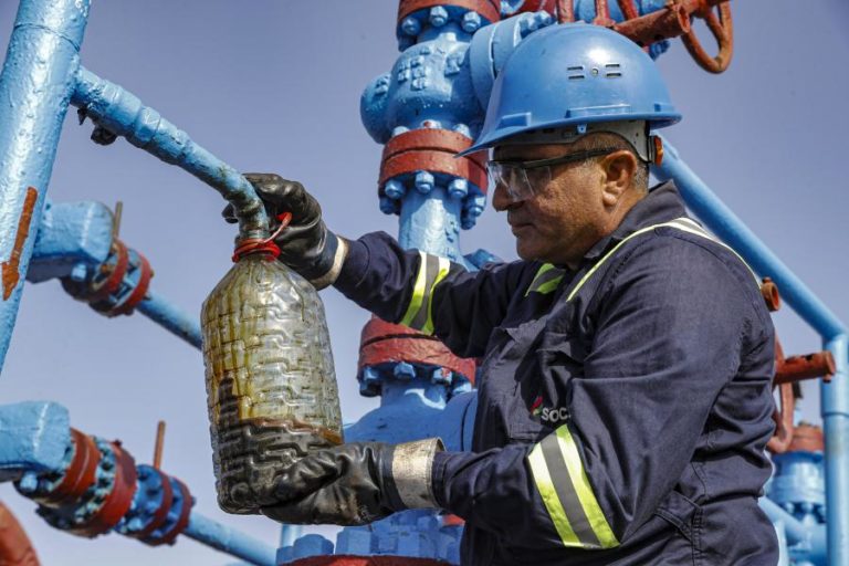 OPEP mantém previsões para procura e oferta de petróleo e crescimento económico mundial