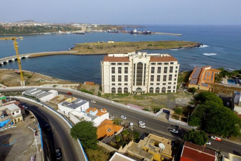 Cabo Verde oferece 16 mil euros em concurso de ideias para ilhéu da capital
