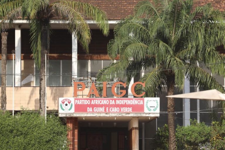 PAIGC reúne Comité Central para discutir futuro do histórico partido