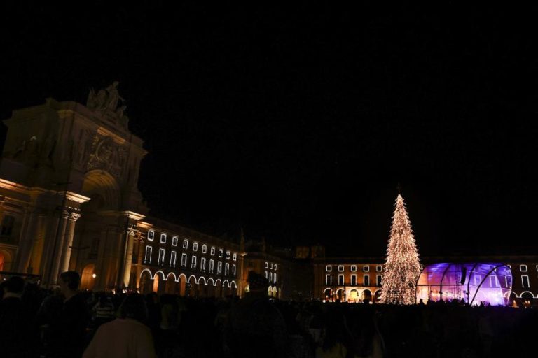 Secretário-geral da Câmara de Lisboa, Alberto Laplaine Guimarães, suspenso de funções