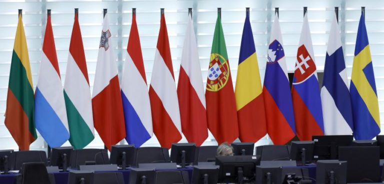 Parlamento Europeu debate preços de energia e acordo UE-EUA em minisessão