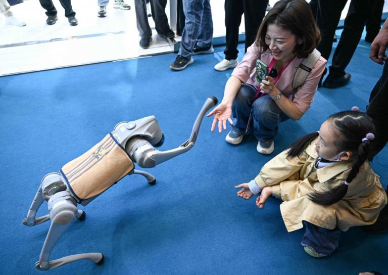 “Cão-robô” usado para garantir segurança de rede energética em Macau