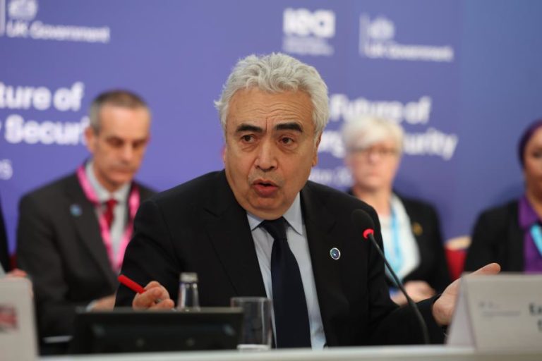 Irão: Agência Internacional de Energia convoca reunião extraordinária