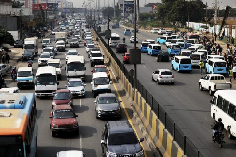 Angola regista no fim de semana quase meia centena de mortes por acidentes de viação
