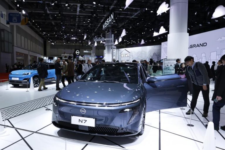 Nissan reduz produção em 1.200 automóveis por mês devido à queda das exportações